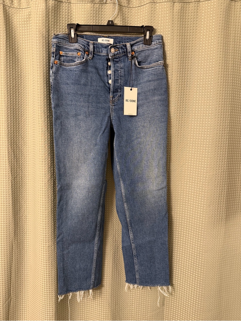 Re/Done Cropped High-Rise Straight Jeans in Medium Blue with Raw Hem